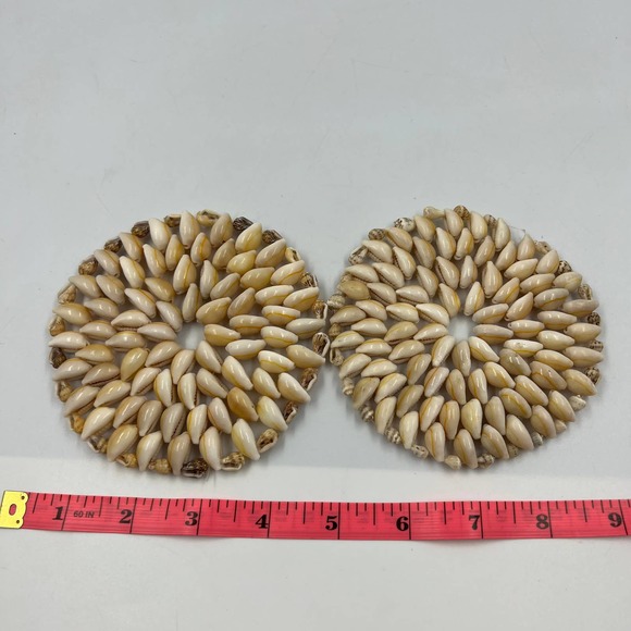 Vintage Cowrie Sea Shell Coasters 2 Piece Set Beach Decor Boho Cottage Core - Picture 4 of 8